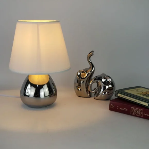 Como Criar uma Sala Instagramável Sem Gastar Muito 4 abajur