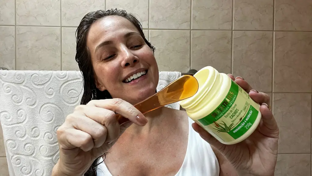 Linha Cachos Bio Extratus: RESENHA! 6 mascara aplicacao